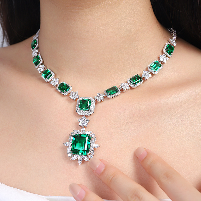Where Do Lab‑Grown Colored Gemstone Materials Come From?(Image1) 详情-10.jpg